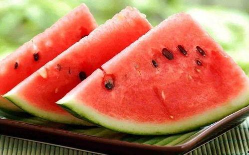 夏日吃瓜重量实测,揭秘夏日消暑神器重量大揭秘